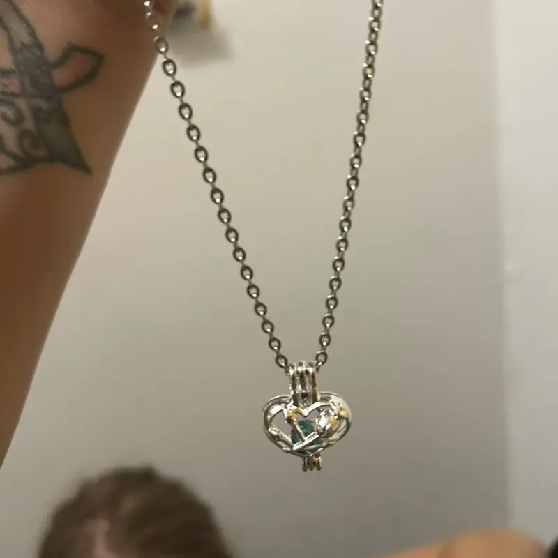 Real pearl 18in surgical steel necklaces