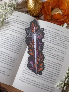 Halloween Haunted Faerie Dagger Bookmark for Spooky Dark Fantasy / Romantasy Booktok Readers
