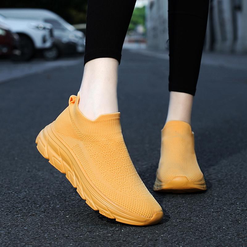 Women's Slip-On Walking Shoes - Fashionable Sports Sneakers with Lightweight Non-Slip Soles for Casual Travel & Work Knitted Design & Platform Sole Comfortable & Stylish