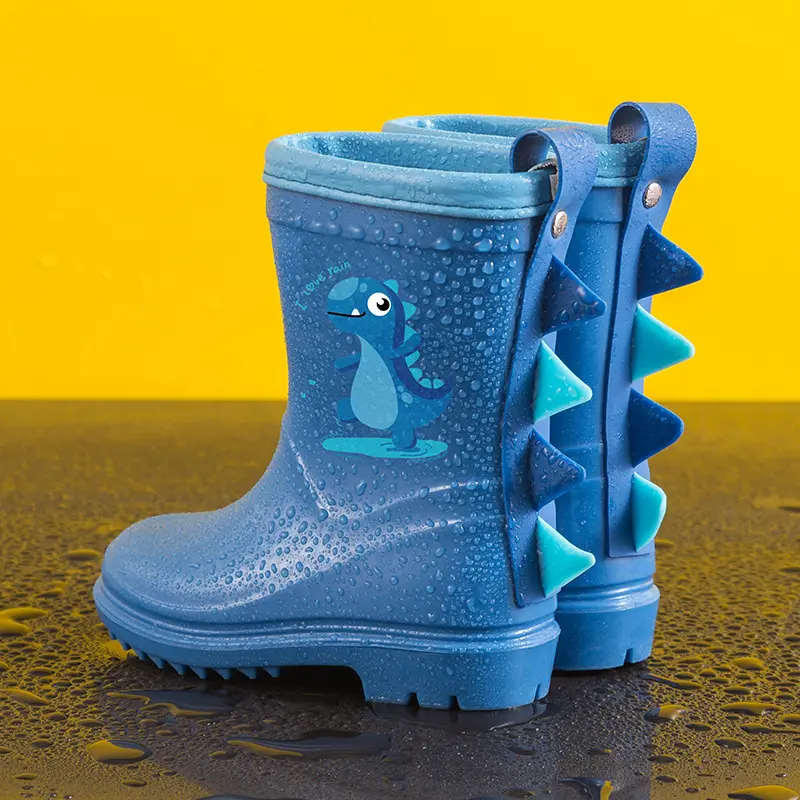 Blue cute little treasure rain shoes