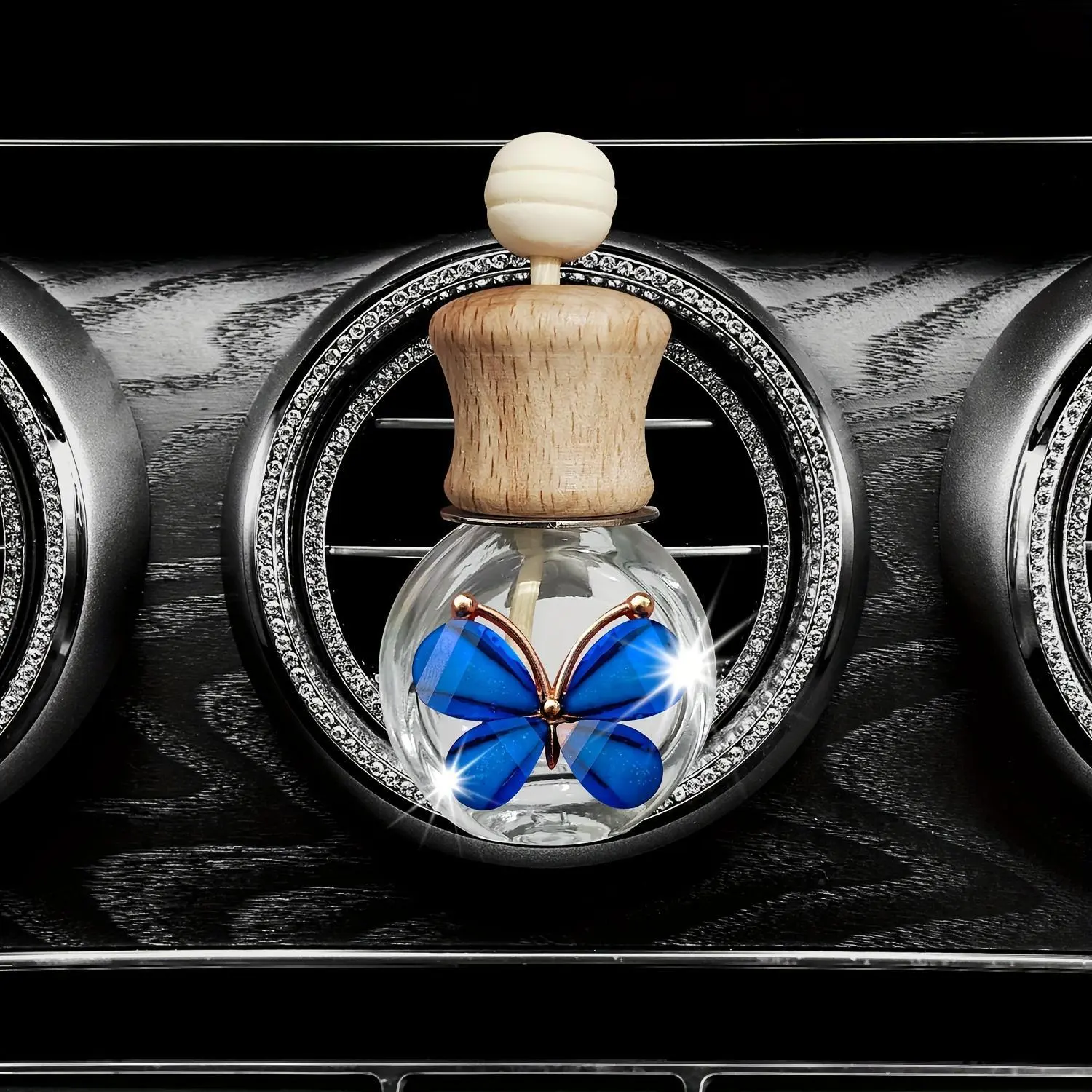 1pc Shimmering Butterfly Diffuser Glass Bottle - Cars Accessories Reusable Holder, Women's Decorative Air Freshener with Replaceable Scent Compatibility for Car Interior