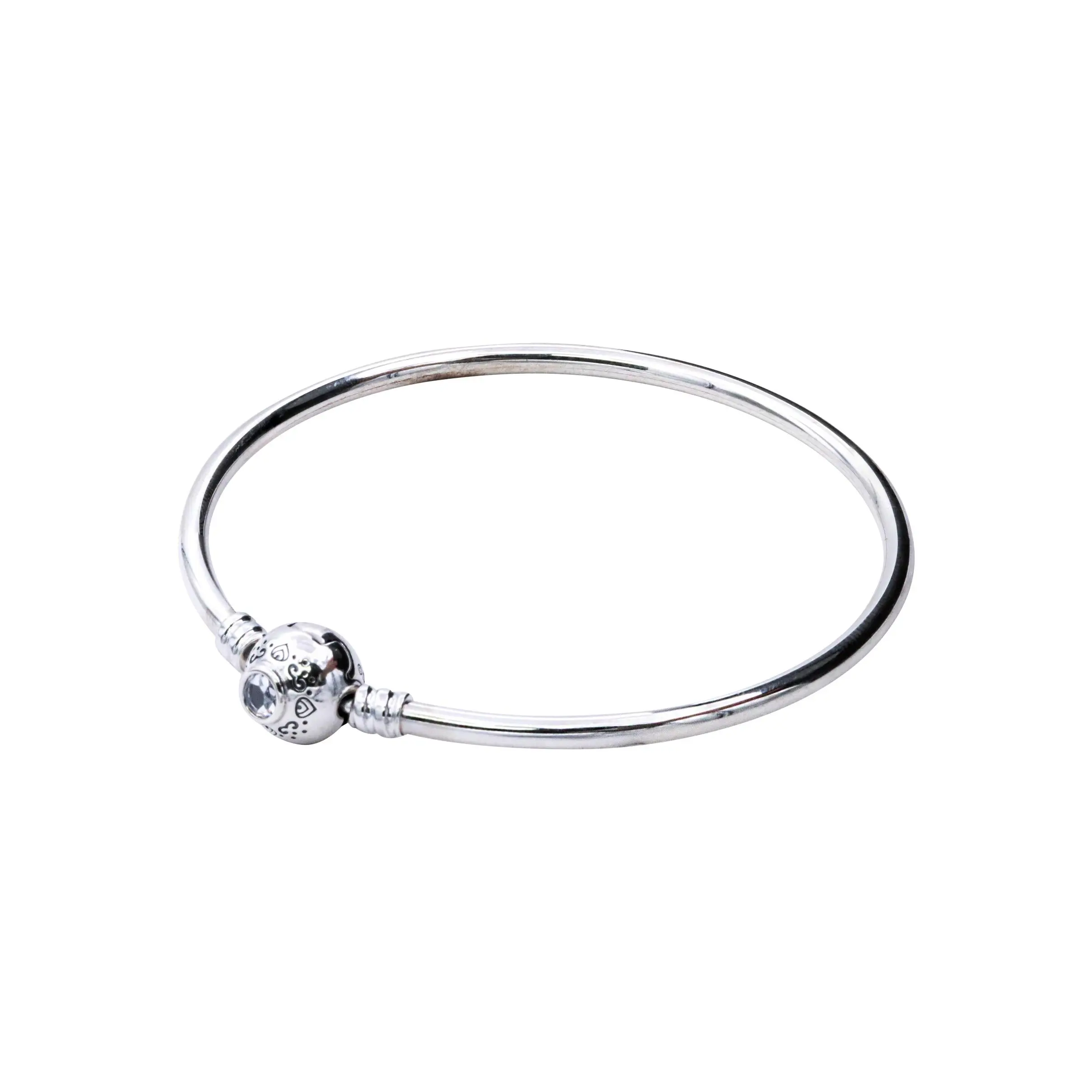 PANDORA Disney Princess Jasmine & Aladdin Bangle Size 19 598037CZ-19 PANDORA Disney Princess Jasmine & Aladdin Bangle Size 19 598037CZ-19