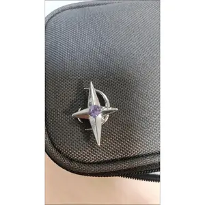 Lovebuff Love And Deepspace Xavier 21 Days Lapel Pin Brooch Peripheral Products Birthday Xmas Gift Delicate Same Character