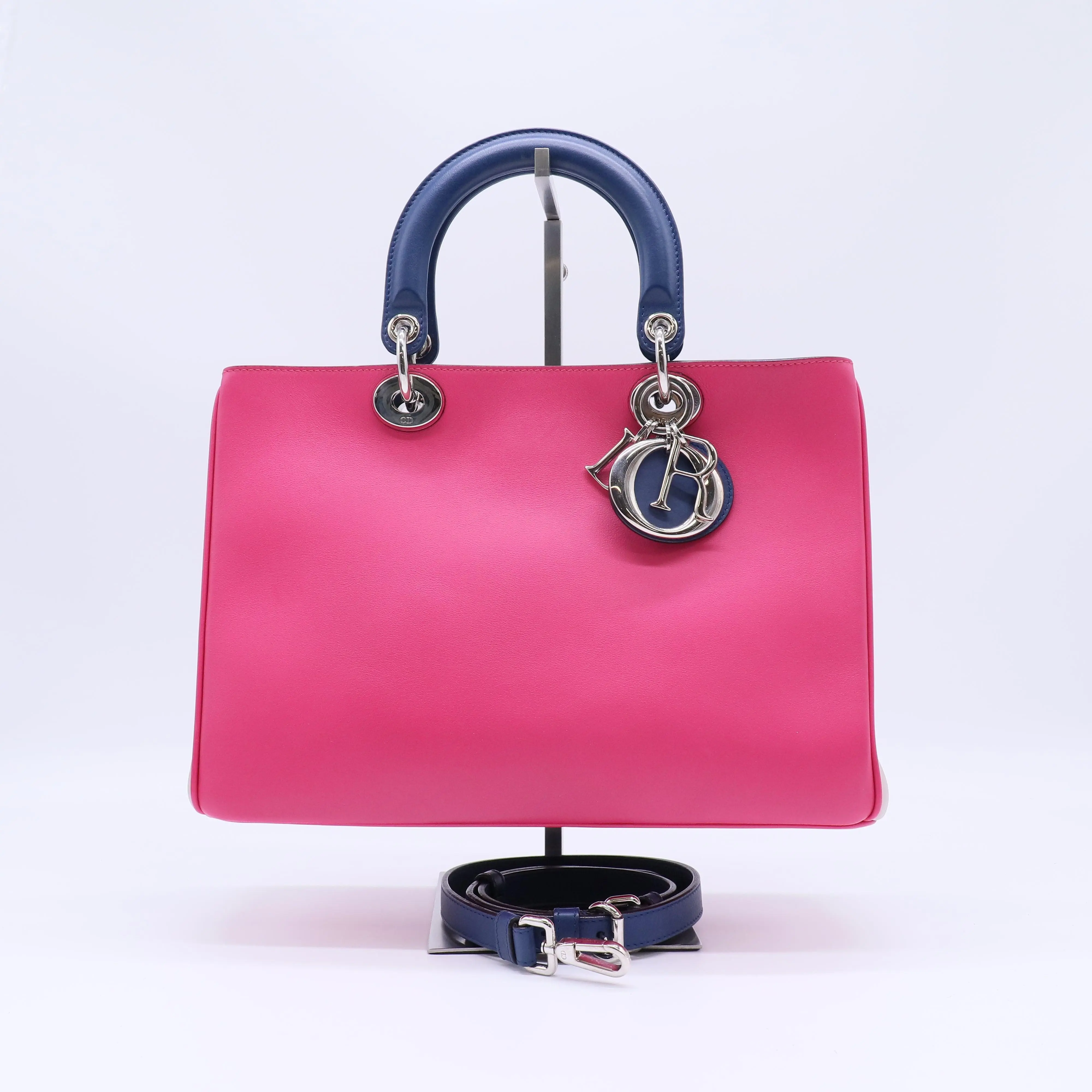 Pre-owned Dior Leather Tote Bags Christian Medium Diorissimo bag B22412