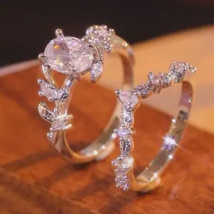 2Pcs/Set Shiny Couple V Leaf Rings Silverly Cubic Zirconia Dainty JewelryEternity Band Women's Engagement & Wedding Ring Set Perfect For Anniversary & Birthday Gifts, Party, Evening Event, Vacation Style Glamorous Jewelry