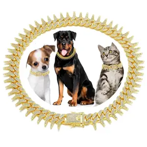 Rhinestone-Embedded Gold Spiked Cuban Link Dog Collar for Small to Large Dogs, Durable Pet Necklace Luxury Fashion Accessories