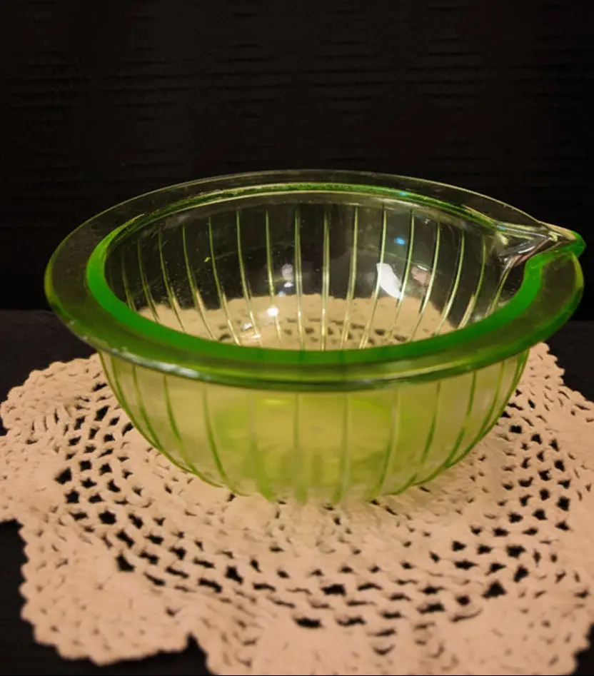 1930s Great Depression Vintage Hazel Atlas Green Neon Uranium Glass Ribbed Rim Mixing Bowl with Pour Spout, Flat Wide Rim Utilitarian Kitchen Tableware