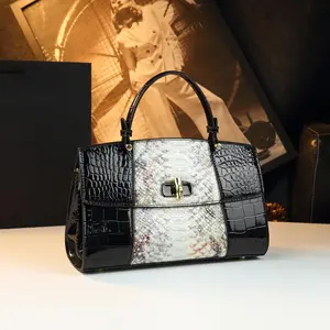 Genuine leather women's bag with crocodile pattern, 2026 new fashion bag, large-capacity handbag, color-blocking shell bag for women