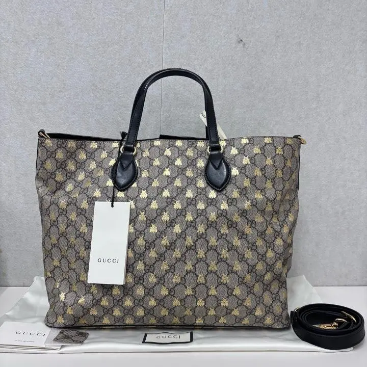 Pre-owned GUCCI Soft GG Supreme Monogram Bees Tote 25660568