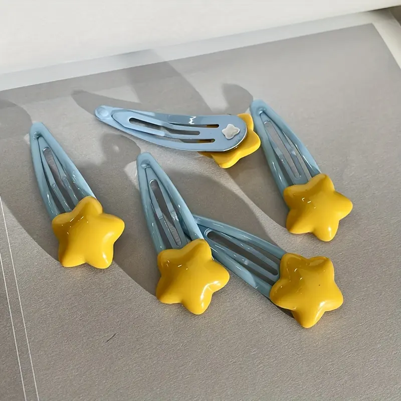 2pcs Star Hair Clips, Cute and Creative Pentagram Hair Accessories for Girls, Prom Hair Accessories