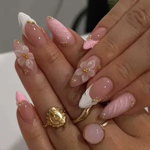 Elegant Pearl Ice Flower French Blush Sweet Fashion European Style Detachable Flower Design Nails French Tips Nails Set, 30 Pieces Medium Gloss Finish