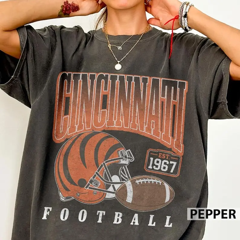 Comfort Colors Cincinnati Football Vintage 90s T-Shirt, Retro Mascot Tee, Bengals Fan Gift, Sunday Football Apparel