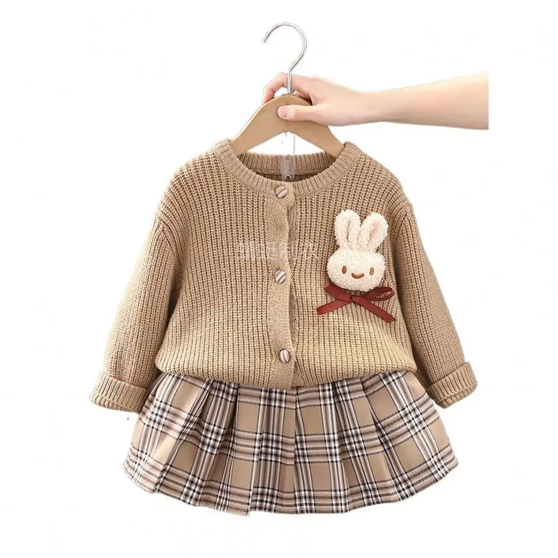 New2025 New Girls' Cute Mixed Knit Set, Suitable for 3- Girls, Featuring a Long-Sleeve Cardigan with aSkirt, Made from Medium-Stretch Fabric, Perfect for Autumn, Winter, And Spring for a Soft, Warm, A Print Sweet Sweatshirt Set All Over Toddler Heart