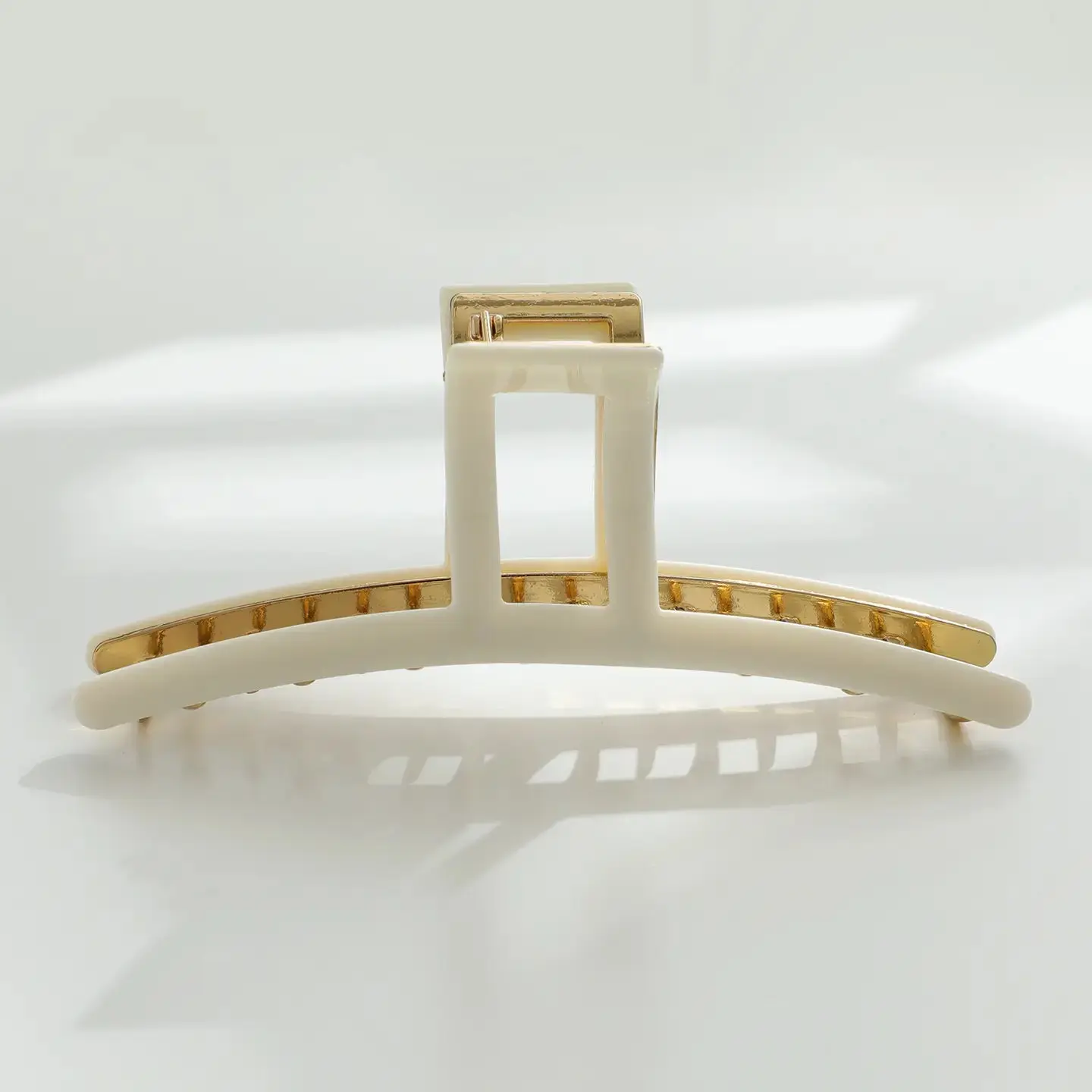 Vera Ivory Gold Claw Clip - Large