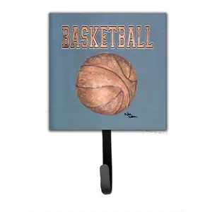 Carolines Treasures  4.25 x 7 in. Basketball Leash Or Key Holder