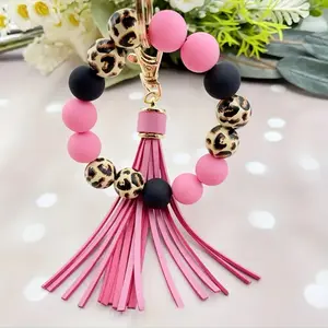 Leopard Bead Bracelet Keychain - Stylish and Functional Accessory