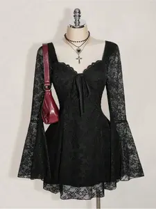 Women's Lace Sweetheart Neck Slim Fit Dress, Y2K Punk Festival Style, Summer & Early Fall Fashion, Tight-Fitting Bodycon Dress