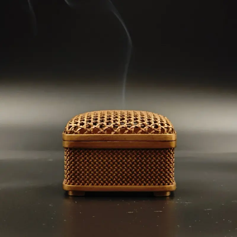 Square Harmony Brass Incense Box – Lattice Lid Censer for Meditation, Tea Rituals & Home Decor (2.8”)