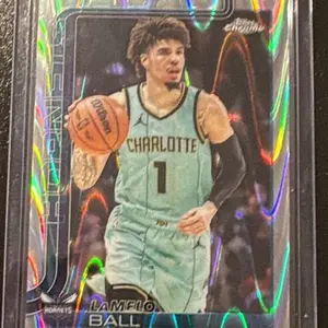 Lamelo Ball Ray Wave Refractor Basketball Card Charlotte Hornets Edition