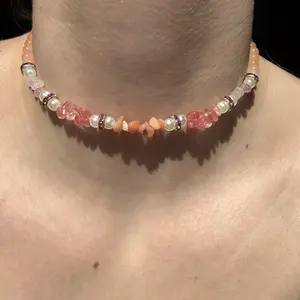 PEACH CALCITE, STRAWBERRY QUARTZ, AND ROSE QUARTZ ELASTIC GEMSTONE NECKLACE!