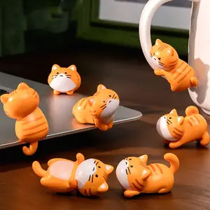 8-Piece Resin Mini Cute Cat Car Accessories Set, Perfect for Dashboard Display & Mirror Decoration, Adorable Design for Auto Interior Decor, Car Trinkets