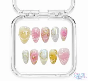gaku STARRY BLUSH 10 PCS Short Almond Handmade Press On Builder Gel Nails - Colorful Graffiti Star Print, Selectable Sizes, Reusable, Funky Cute Nail Art Decoration, Handmade Press On Nails