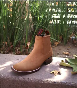 VS10040- VAQUERO SIGNATURE SUEDE ANKLE BOOTS