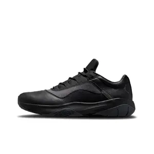 Trendy Lightweight Trainers (send shoe cover)