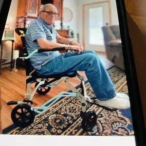 Lightweight Folding Transport Wheelchair for Adults & Seniors – 18 lbs Aluminum Frame – Removable Turn Over Armrests – Swing-Away Footrests – Locking Handbrake – 220 lbs Capacity – Easy Fold & Carry – Ideal for Travel & Indoors