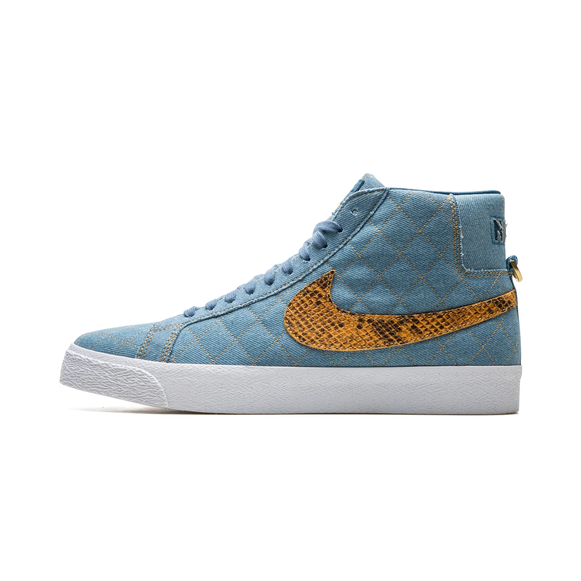 SB Blazer "Supreme - Denim" DX8421 400 SB Blazer "Supreme - Denim" DX8421 400