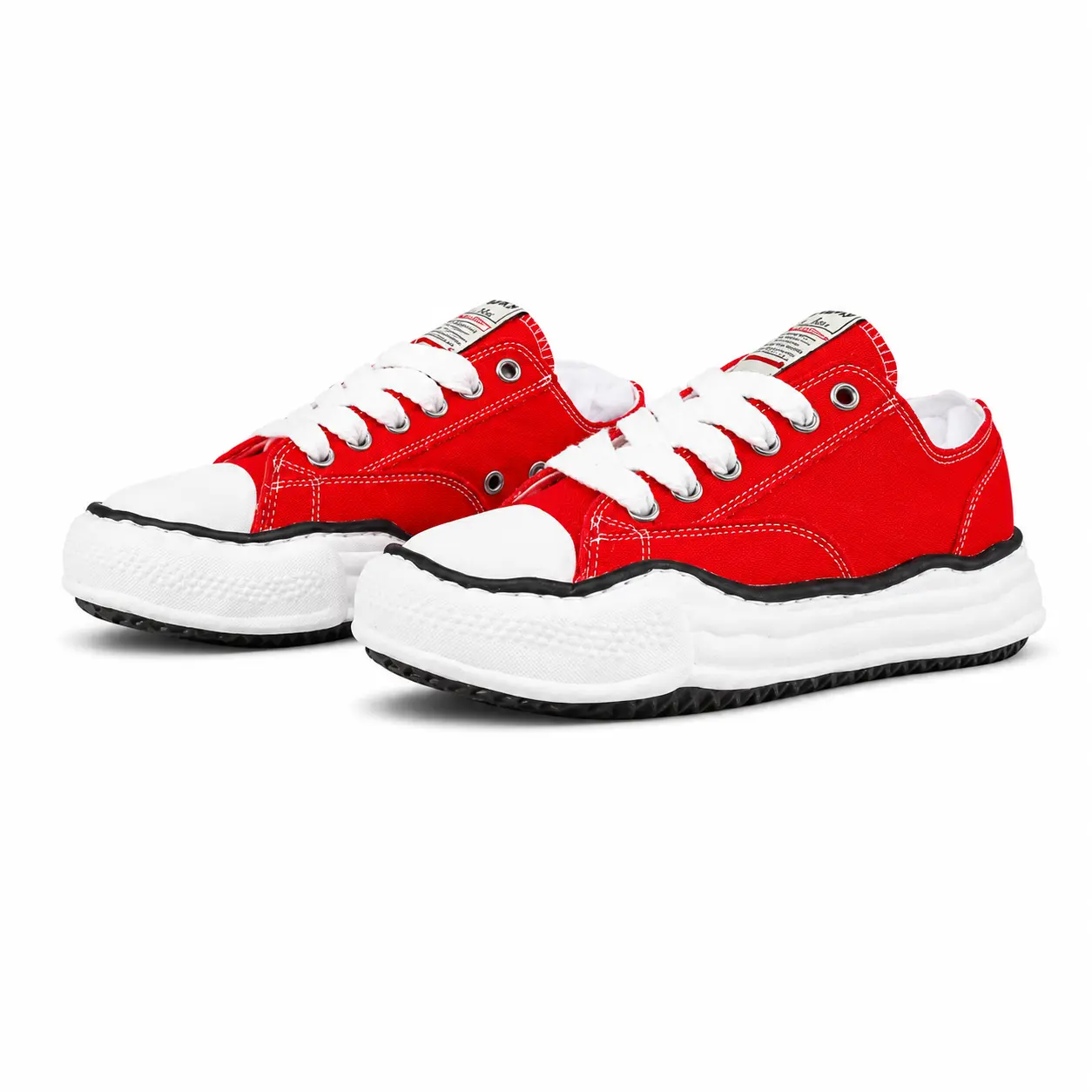 MMY Peterson Red Low-Top Sneakers – Unisex Canvas Casual Shoes, Round Toe Lace-Up Streetwear Sneakers, Classic Everyday Footwear for Men & Women