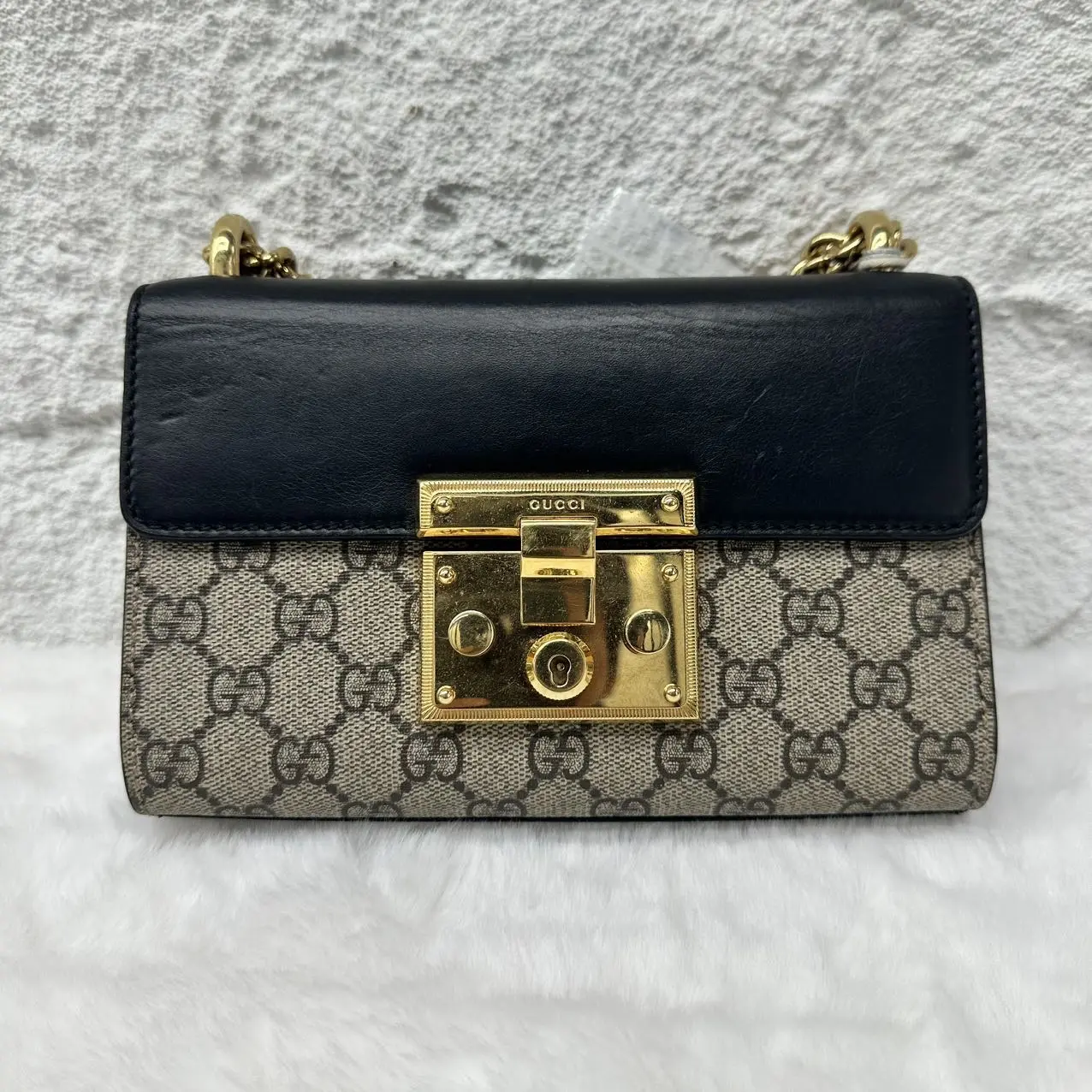 Pre-owned GUCCI canvas Shoulder Bags GG Supreme and Leather Small Padlock Shoulder Bag Fashionable Patterned Bag JV00296 NO2