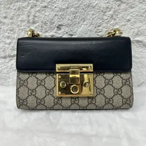 Pre-owned GUCCI canvas Shoulder Bags GG Supreme and Leather Small Padlock Shoulder Bag Fashionable Patterned Bag JV00296