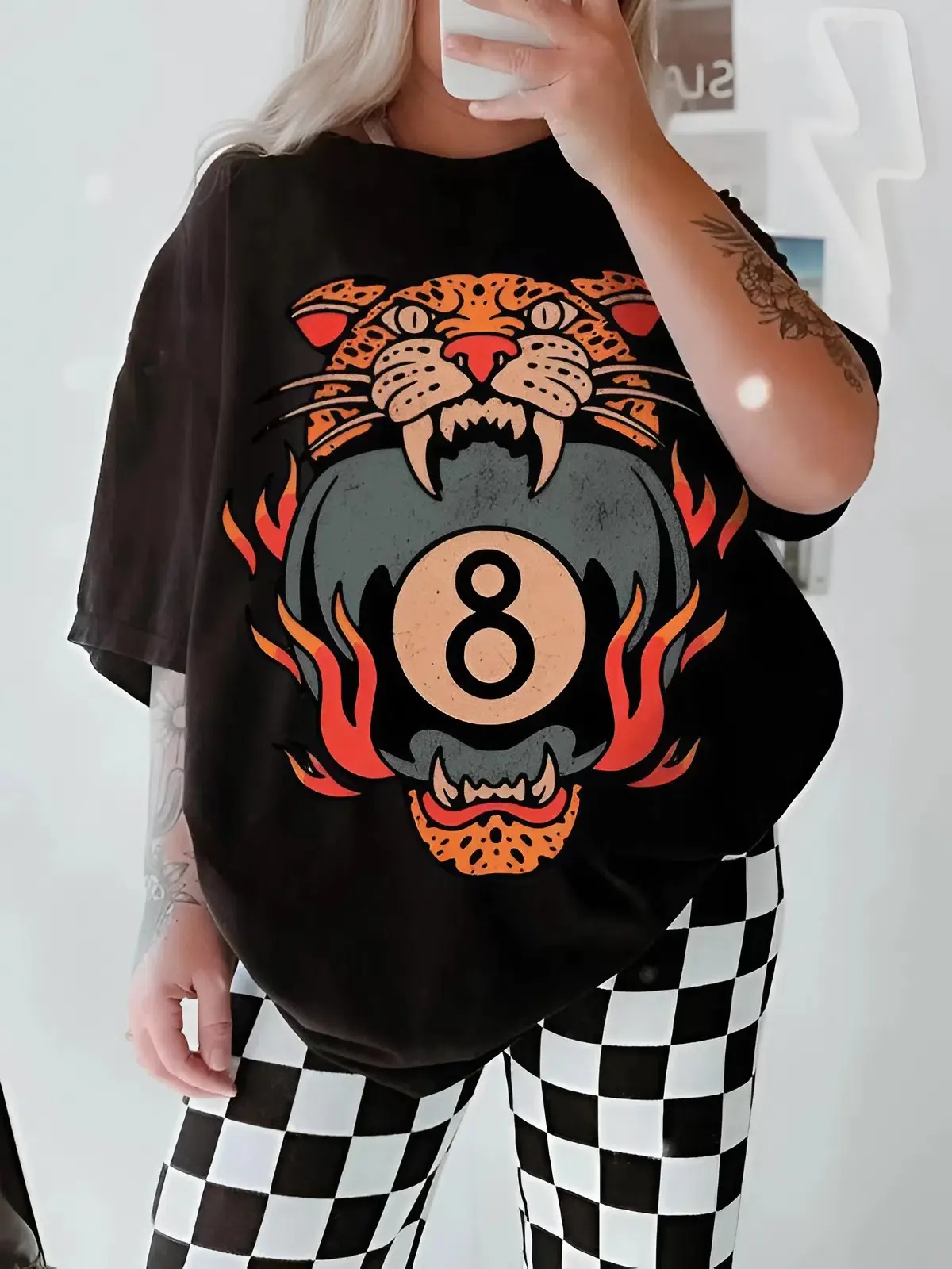 Comfort Colors Lucky Leopard Tee, Traditional Tattoo T8 Ball Shirt, Grunge Streetwear Vintage Western Lucky Me Shirt Yallternative Aesthetic, Vintage y2k, Graphic tee, gift for men and Women, western outfits for women