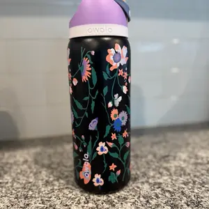 Owala Midnight Garden Exclusive Urban Outfitters