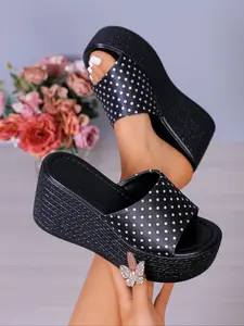 Women's Black Polka Dot Platform Wedge Sandals - Open Toe Slip-On Mule Slides for Summer #wedgesandals #polkadotshoes #summershoes #tiktokshoefinds #platformslides