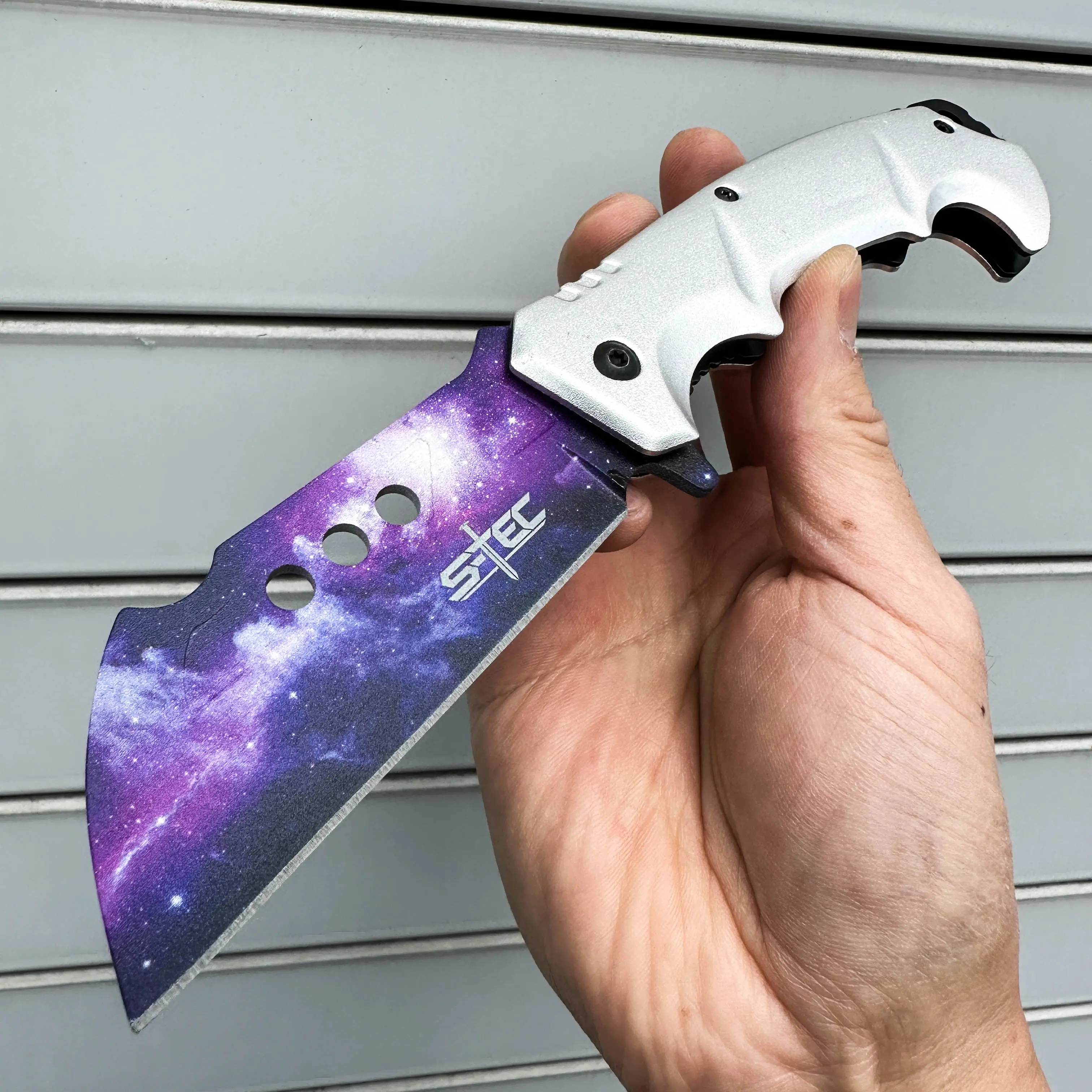 8.25" EDC Folding Cleaver Style Pocket Knife Ergonomic Grip Outdoor Hunting Camping Knife for Men and Women, Lightweight Knife, Sharp Stainless Steel Blade Tool Gear