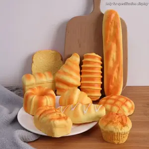 Stretchy Squeezing Bread Toy, Toast Cake Fake Food Model, Breakfast Sensory Toy, Soft Rubber Material, Ideal for Kids' Playtime