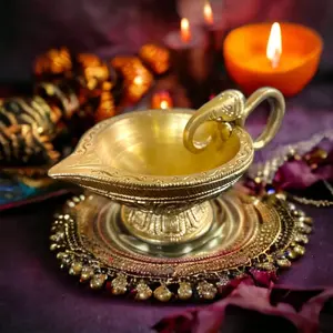 Traditional Brass Elephant Diya | Sacred Oil Lamp for Pooja & Diwali | Elevate Home Temple Aura | Keepsake Gift