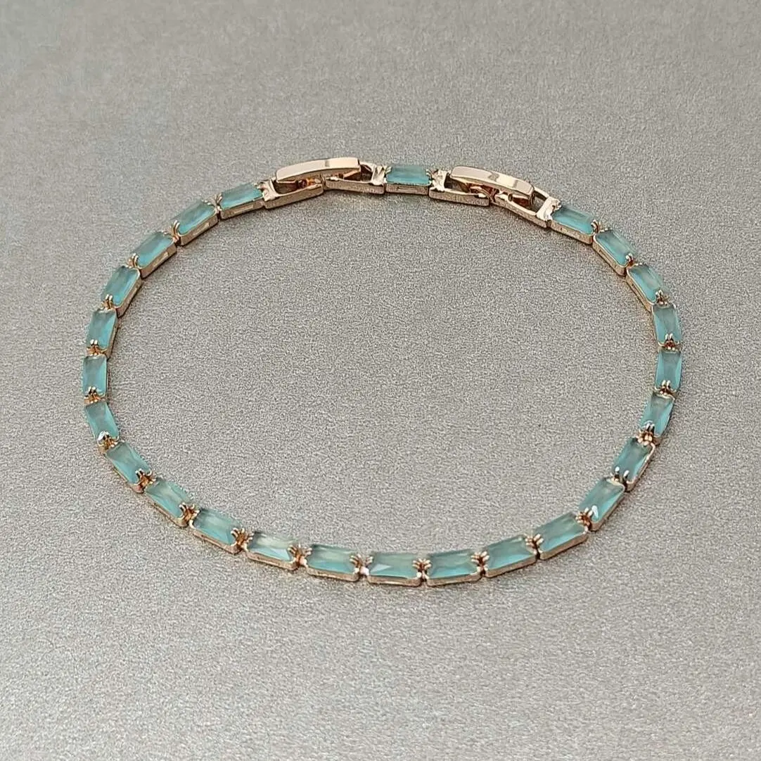 Alt-Style Chain Bracelet for Women with Cool Mist Blue Glass Stones, Gold-Tone Alloy with Curved Design, 7.8" Adjustable Casual Arm Candy, All Seasons