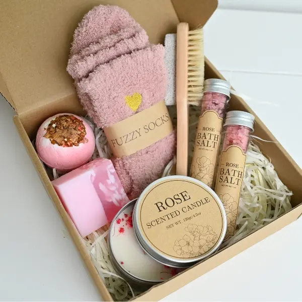 Gift set, Personalized Gifts For Her, Gift Box For Women, Best Friend Birthday Gifts, Self Care Box, Thinking Of You Care Package, Thank You Gift Box, valentine's day gift, Hygge gift box, gift box idea baskets mother gift family