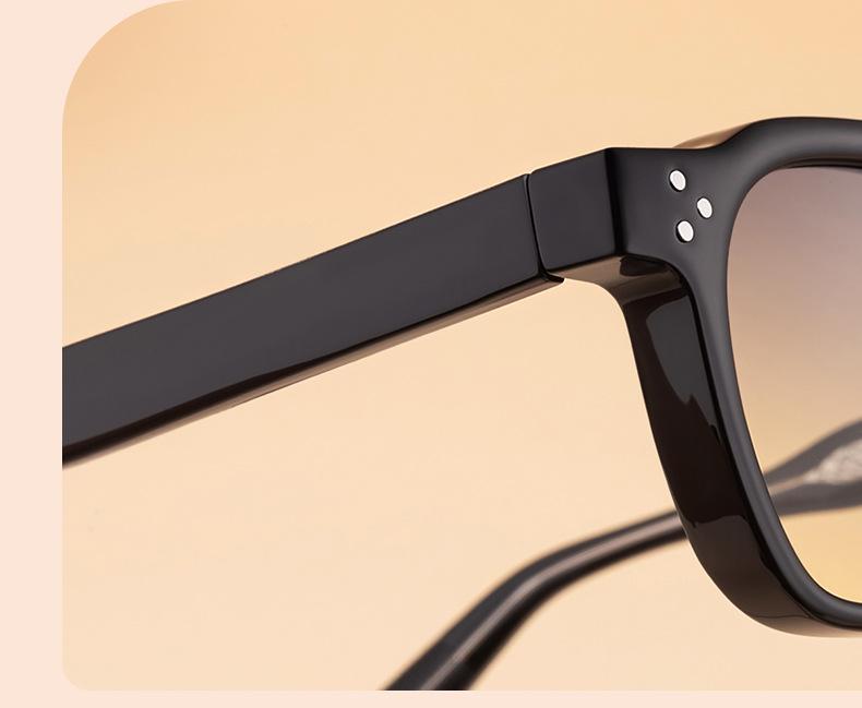 Small Square-Frame Sunglasses, Versatile Trendy Plastic-Frame Fashion Eyewear