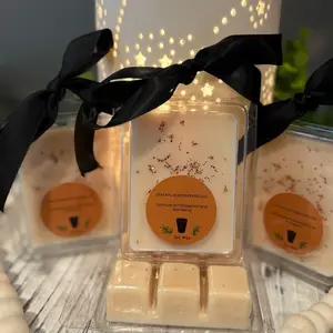 Bougie Butterscotch & Bourbon Soy Wax Melts with Black Bow for Home Fragrance