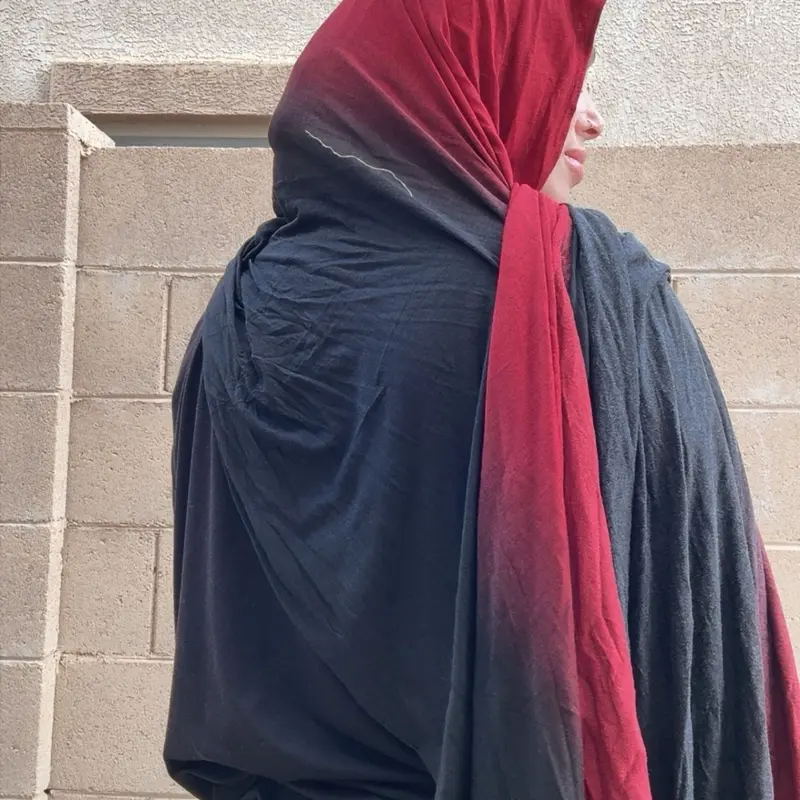 Moody ombré cotton jersey hijab Moody ombré cotton jersey hijab
