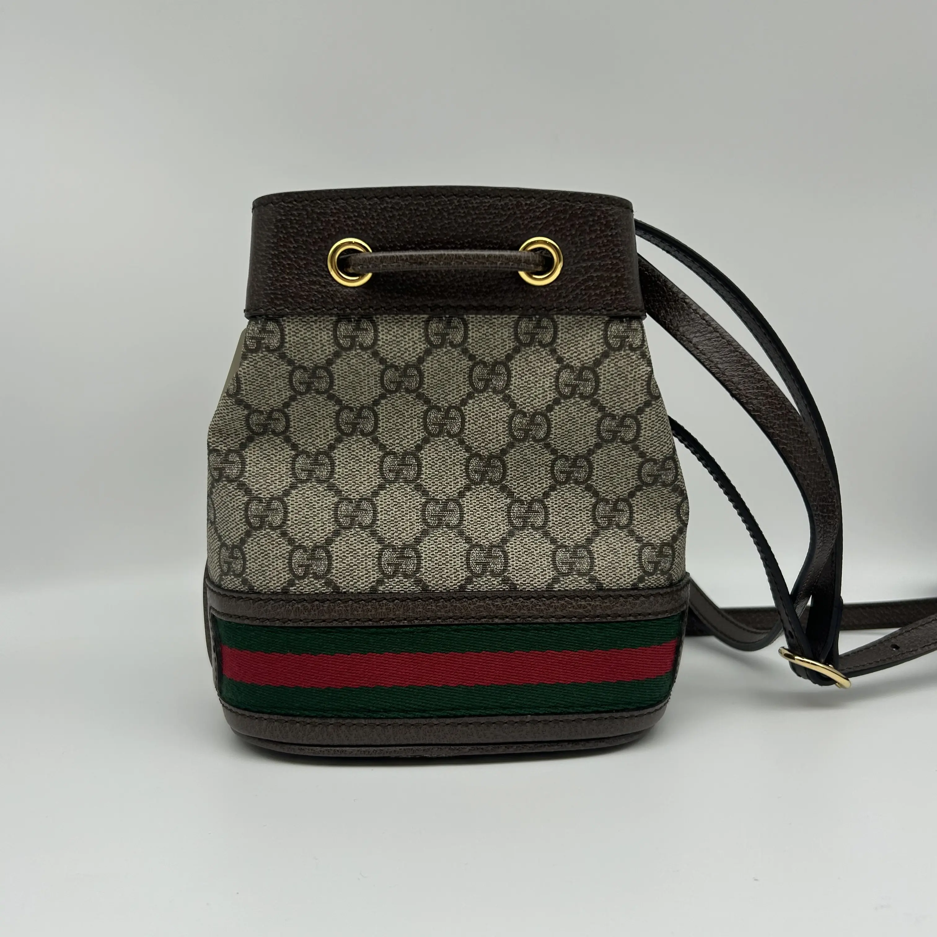 Pre-owned GUCCI Ophidia mini GG bucket bag