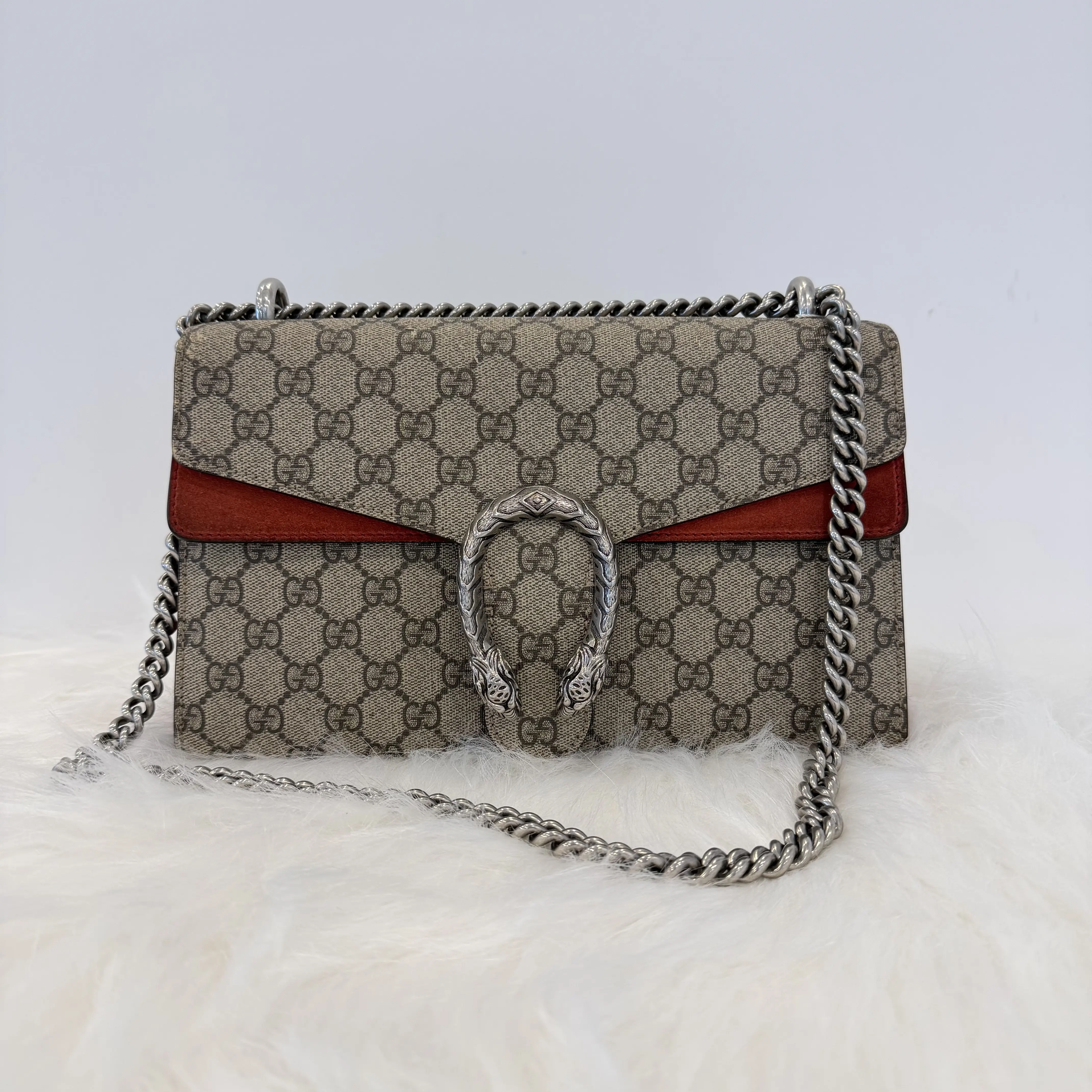 Pre-owned GUCCI Dionysus Classic GG Supreme Canvas Bag, Burgundy Suede, Flap Trim, Silver Tiger Head Buckle