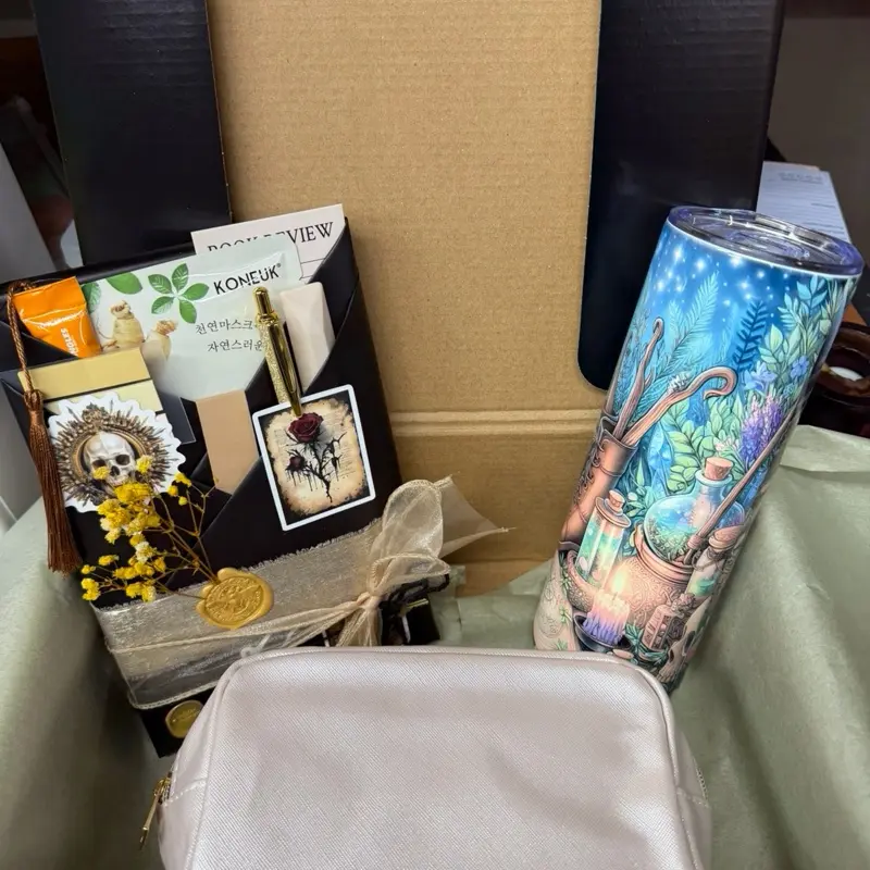 Gold Blind Date Box Gold Blind Date Box
