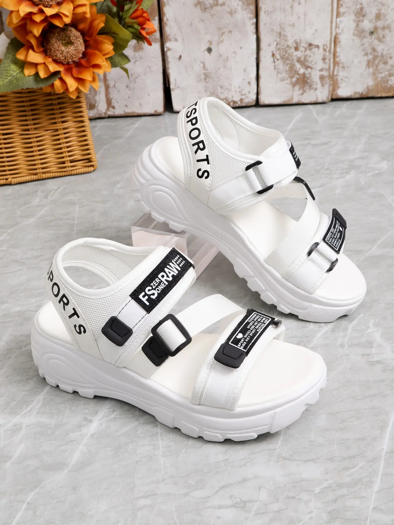 Summer Bestseller Sporty Sandals for Women, Lightweight Soft Sole Thick Bottom, Adjustable Velcro Casual Shoes, Versatile Height-Boosting Dad Sneakers, Breathable Summer Sandals, Fashionable Comfy Sandals, Flexible Sandals, Comfy Footwear Sandals