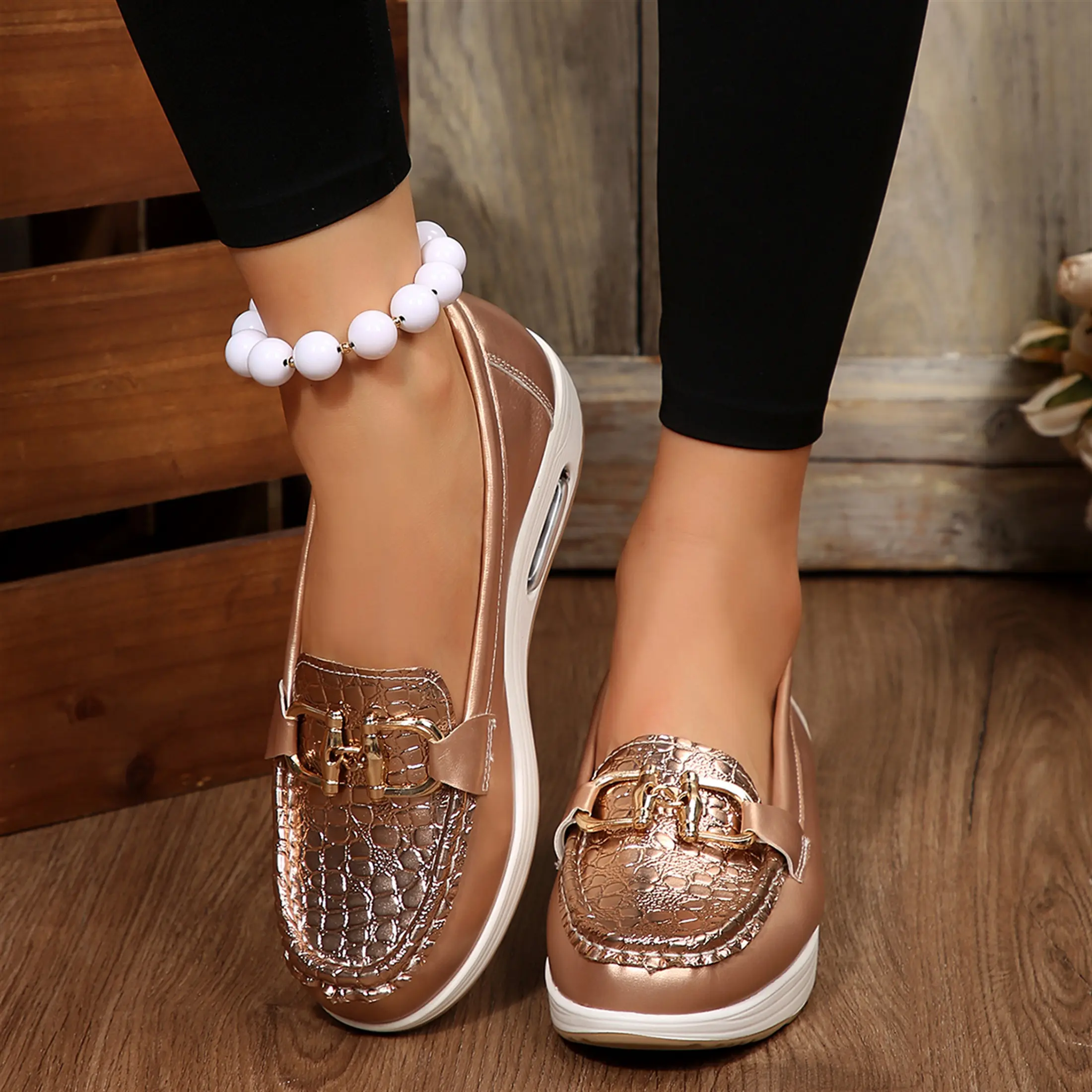 Women’s Loafers Casual Flat Metal Buckle Comfortable Lightweight for Womens Slip-on Outdoor Driving Shoes