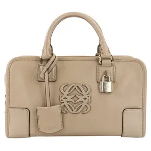 Pre-owned Loewe Other Shoulder Bags Amazona Anagram Leather Handbag